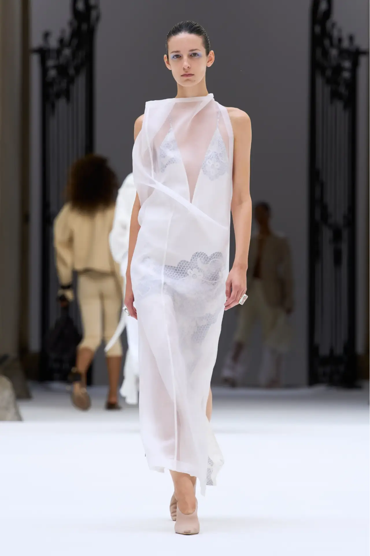 MILÃO: SEMANA DE MODA FEMININA PRIMAVERA/VERÃO 2027/28